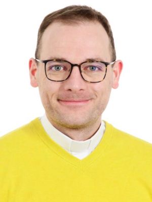 Hauptamtlicher Mitarbeiter
